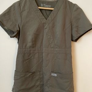 Small Grey’s Anatomy scrub top